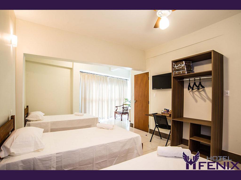 Hotel Fenix Assis Kamer foto